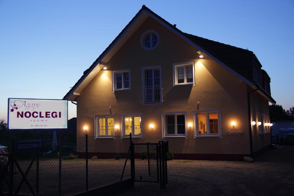 Noclegi Agape Płonia エクステリア 写真